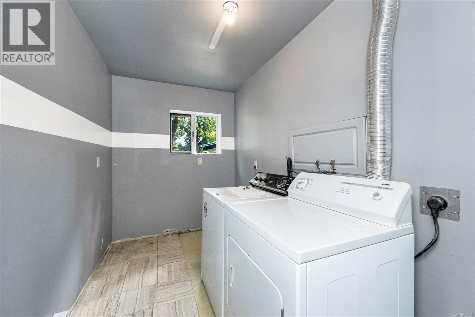 1488 Kingsview Rd - 43