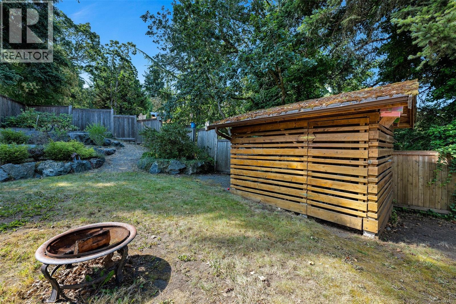 1488 Kingsview Rd - 53