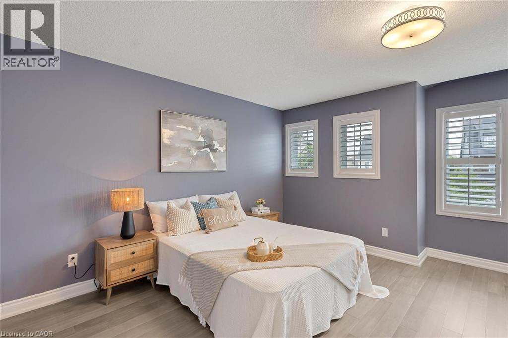 225 TREMAINE Crescent - 21