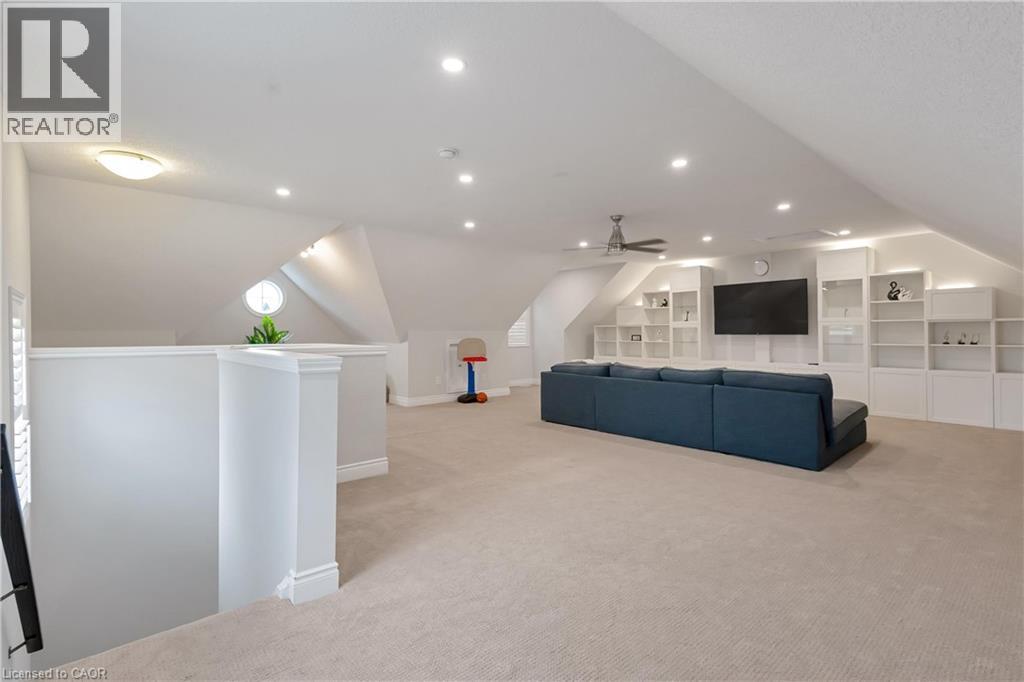 225 TREMAINE Crescent - 35