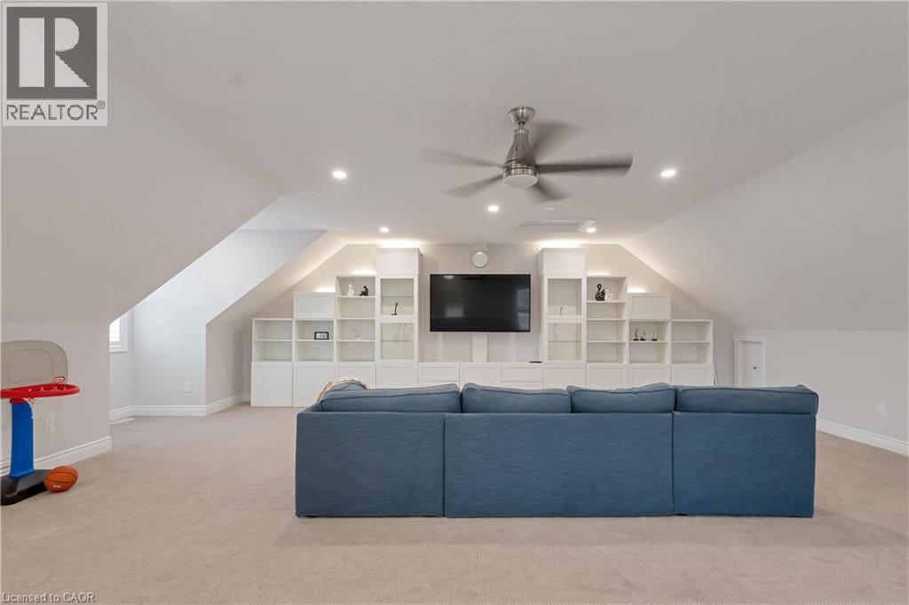 225 TREMAINE Crescent - 38