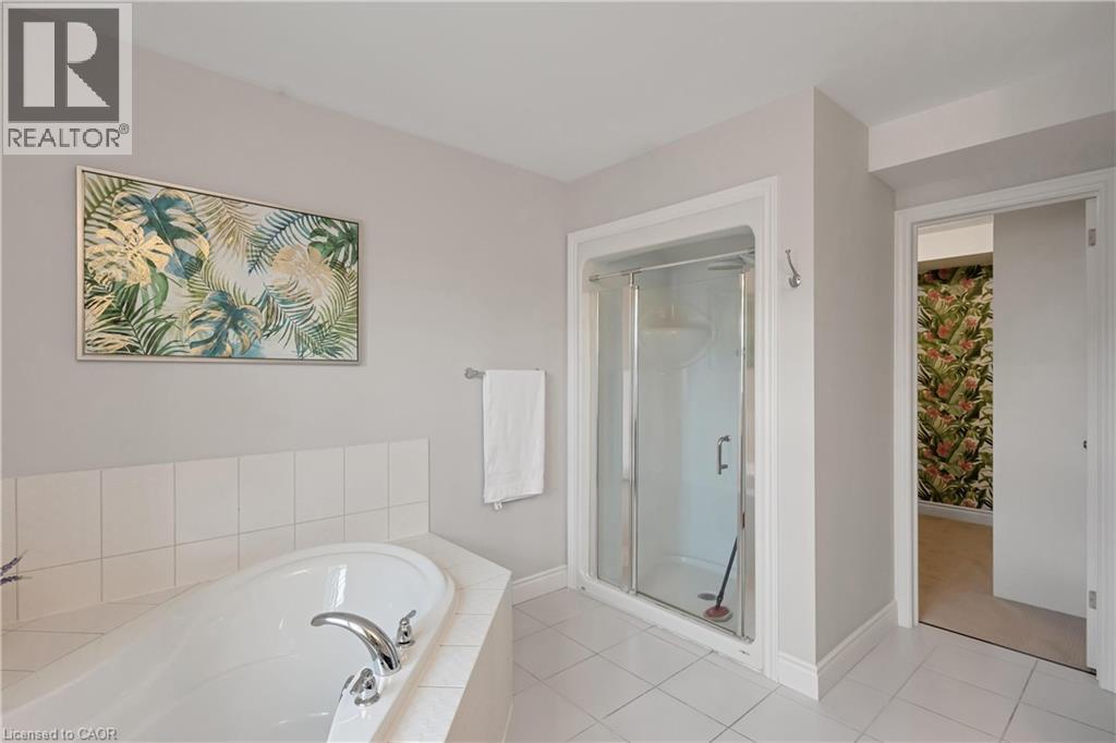 225 TREMAINE Crescent - 25