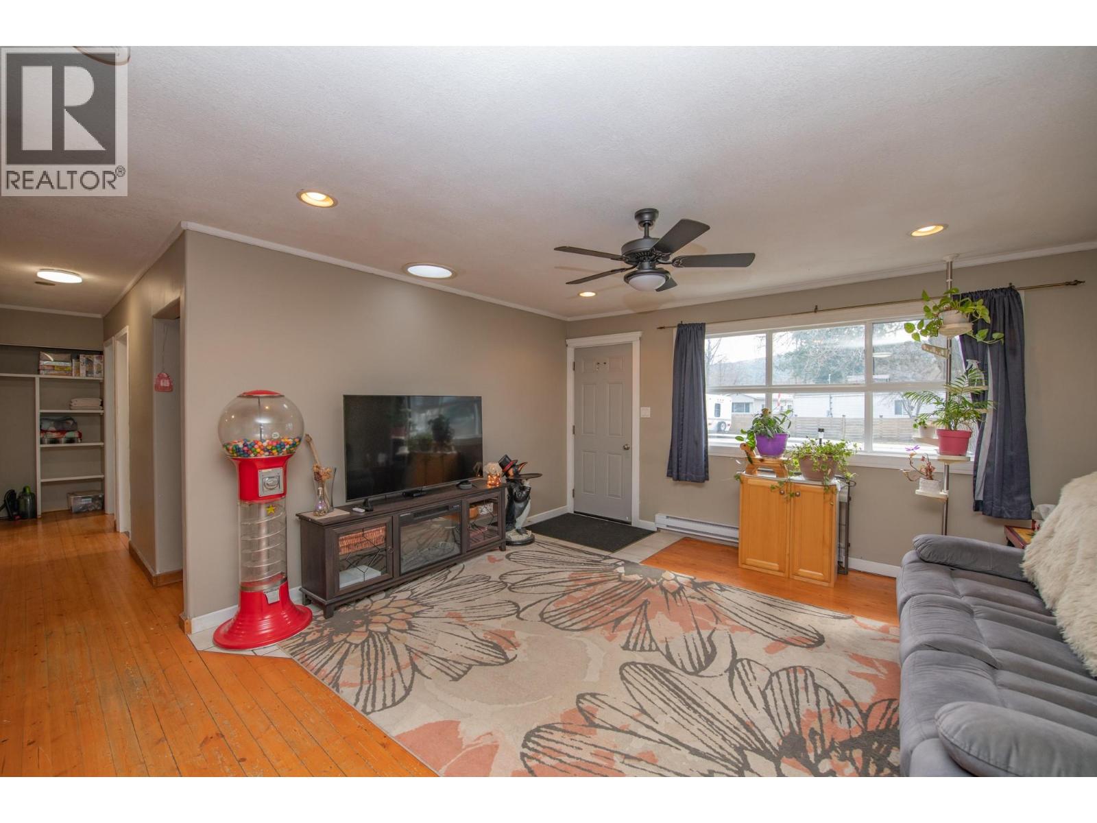 1775 Maple Street - 12