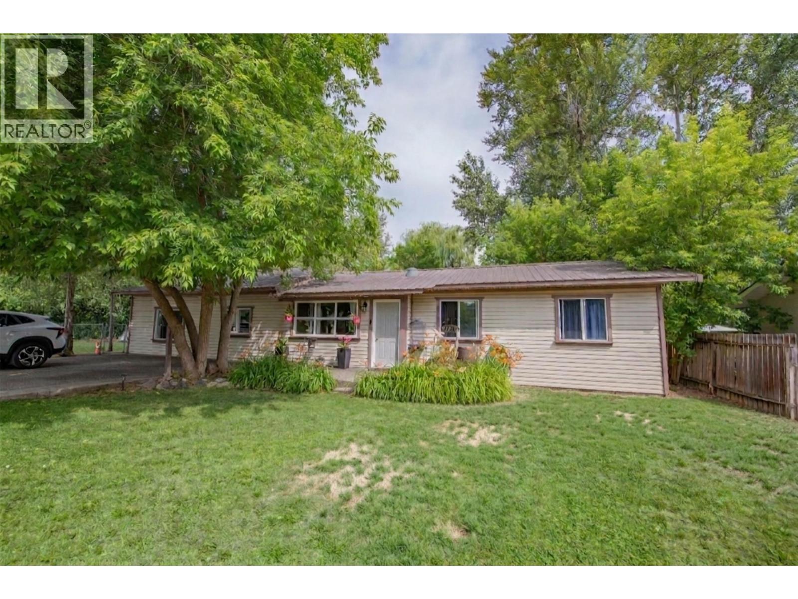 1775 Maple Street - 1