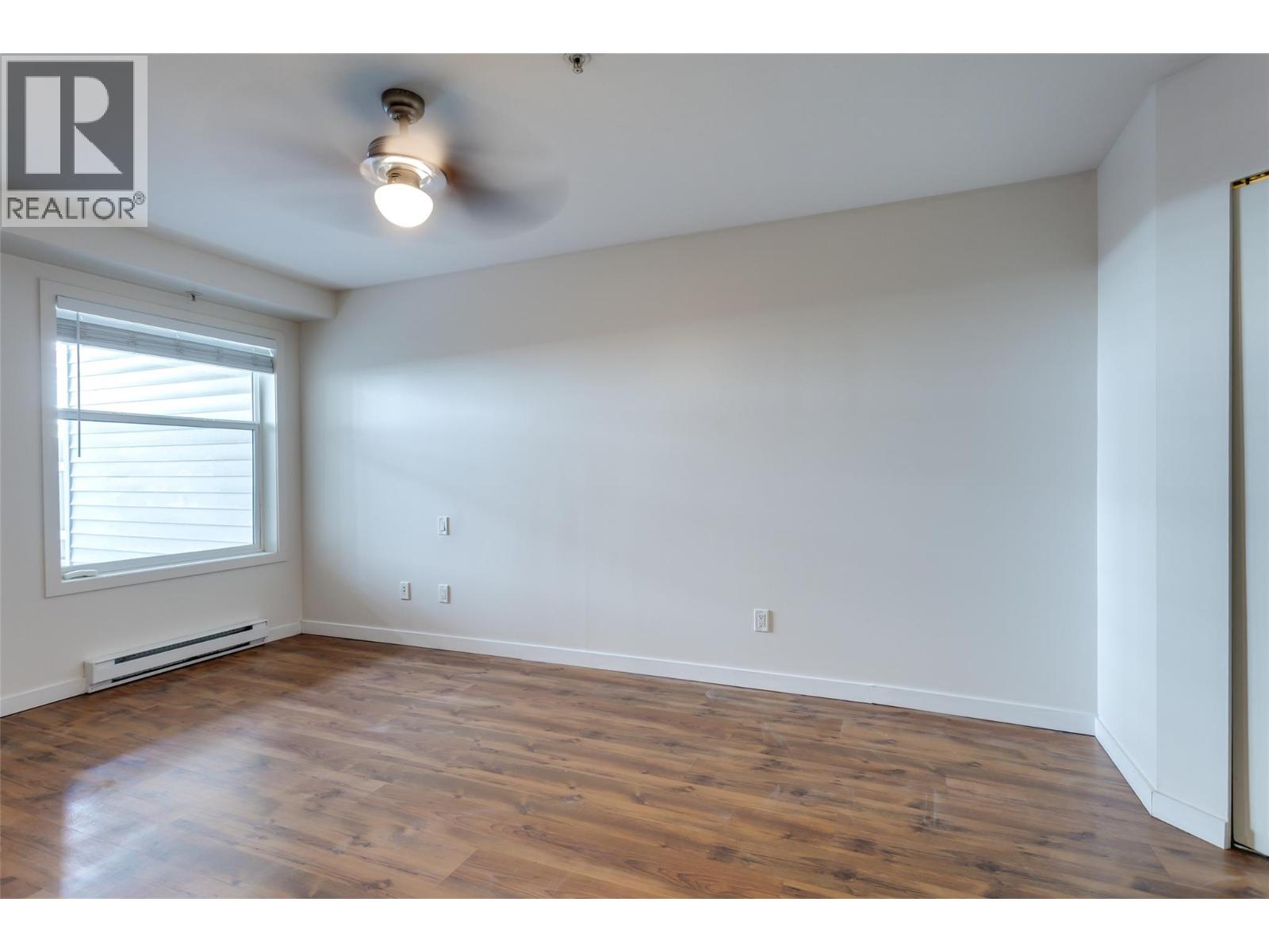 #107 533 Yates Road N - 31