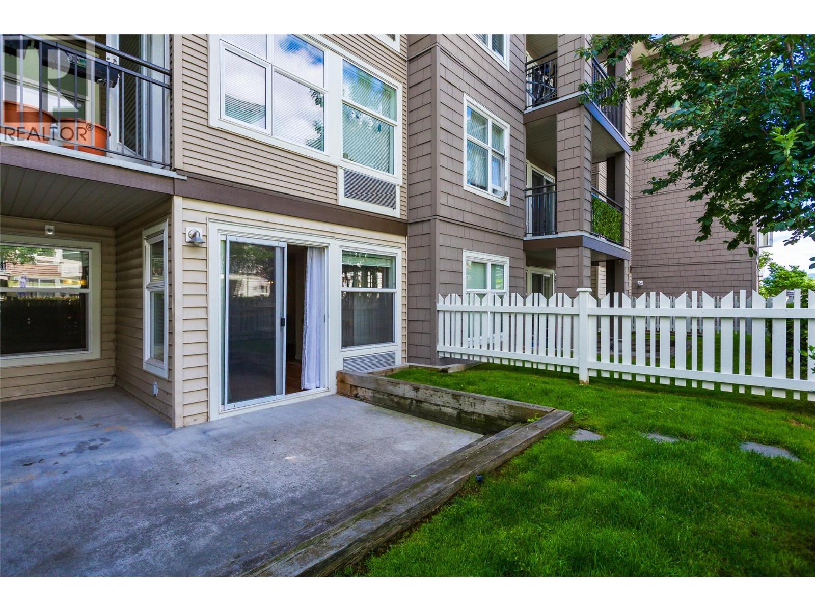 #107 533 Yates Road N - 25