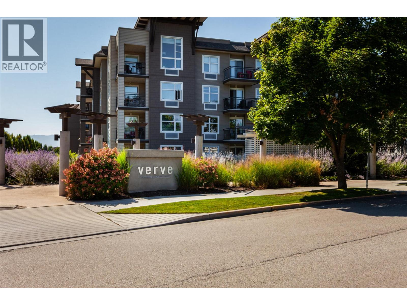 #107 533 Yates Road N - 3