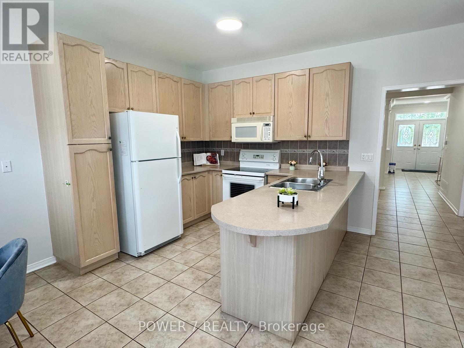 28 CLIVEDEN PLACE - 16