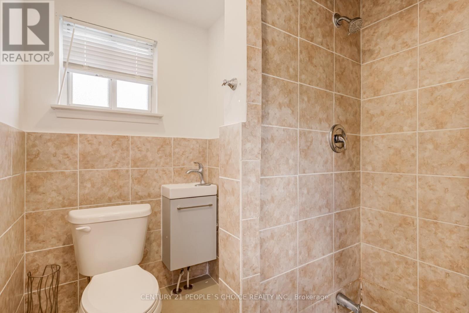 38 TINDALE ROAD - 18