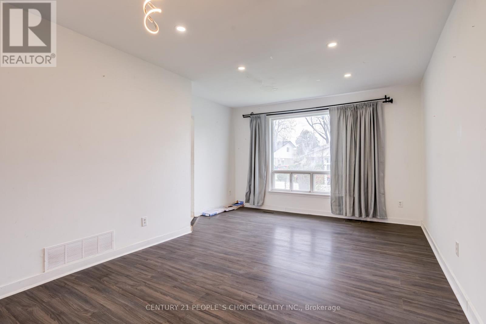 38 TINDALE ROAD - 13