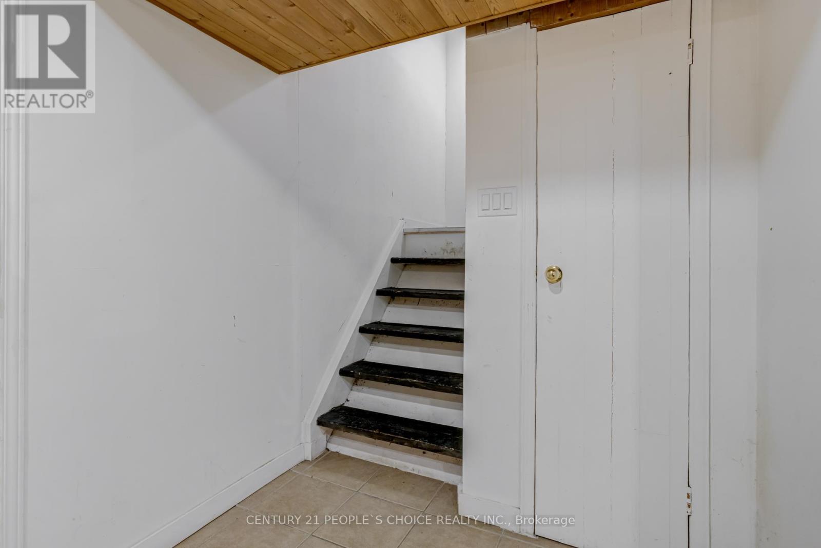 38 TINDALE ROAD - 17