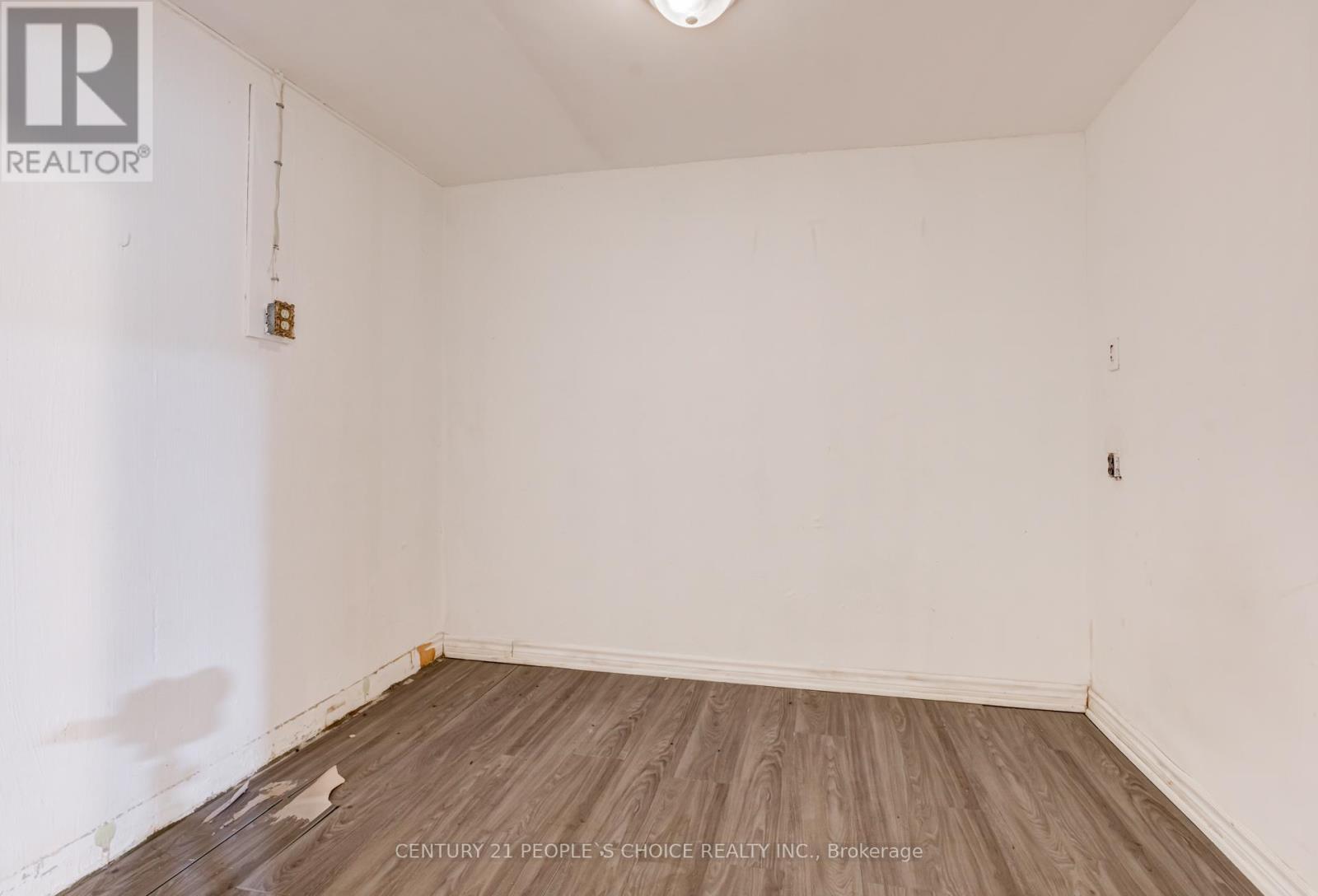 38 TINDALE ROAD - 31
