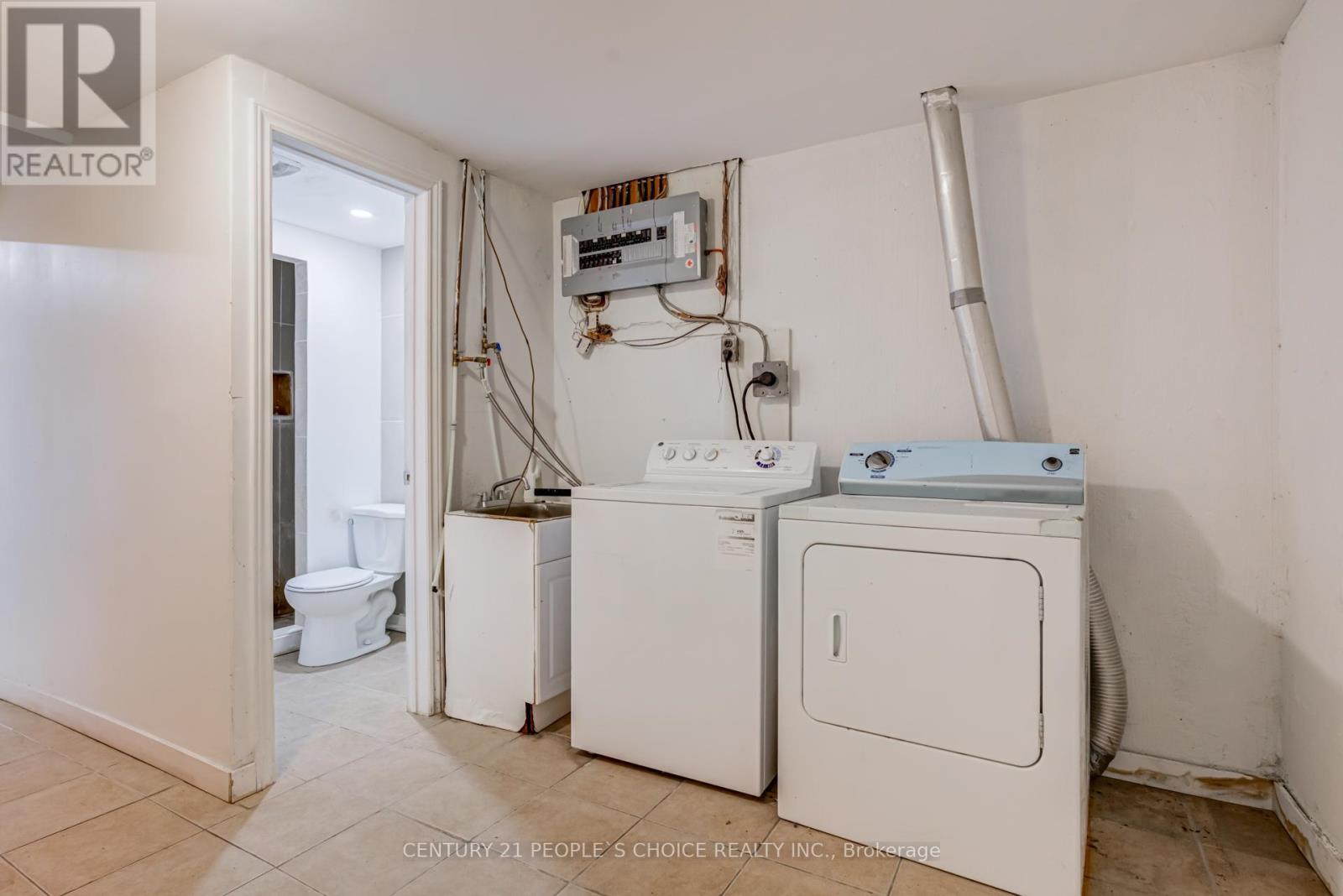 38 TINDALE ROAD - 35