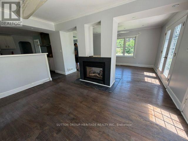 29 BROOK ROAD S - 12