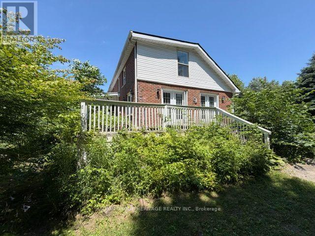 29 BROOK ROAD S - 25