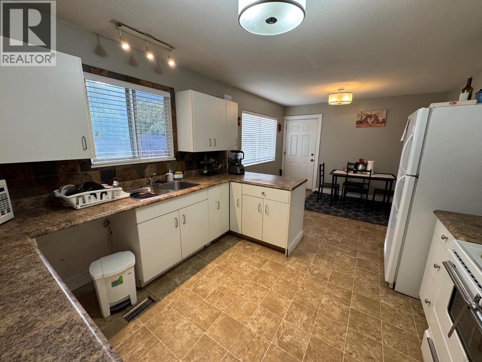 3313 BOYD Road - 4