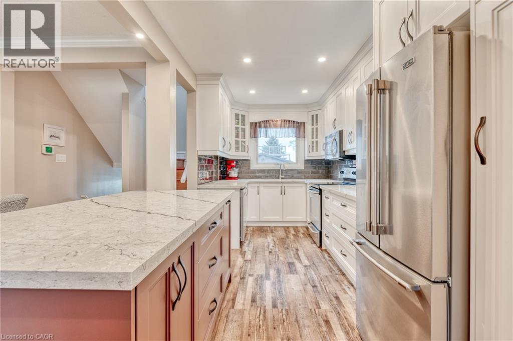 851 BEACH Boulevard - 13