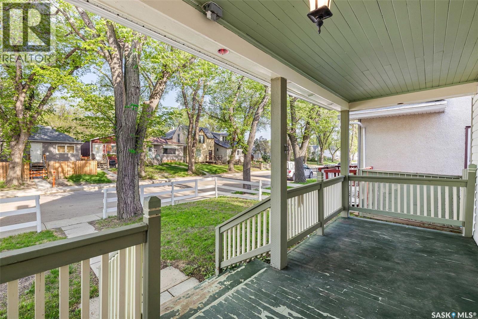 1422 Cameron STREET - 2