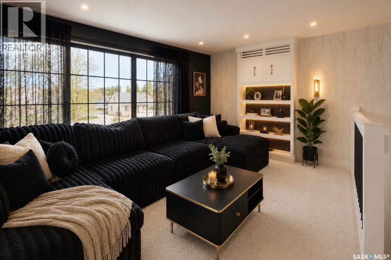 130 Rose AVENUE - 18