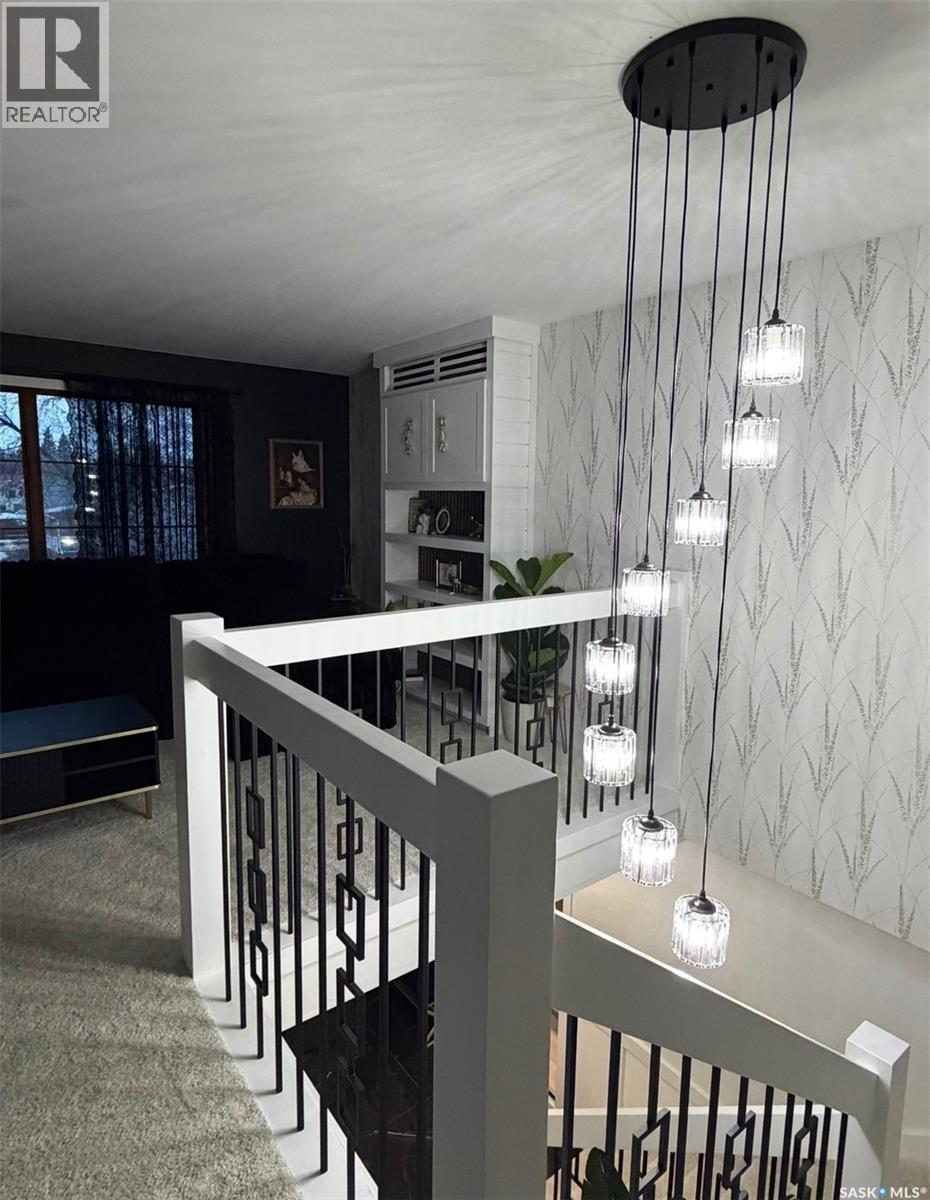 130 Rose AVENUE - 32