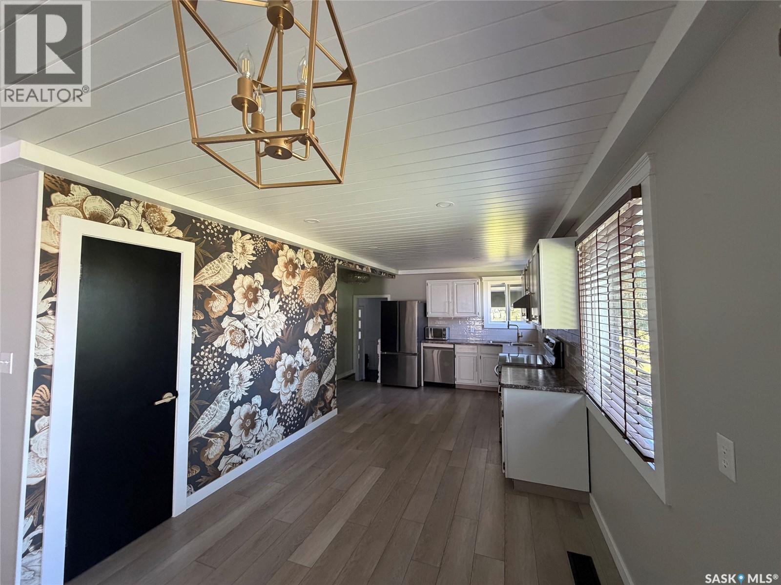 130 Rose AVENUE - 4