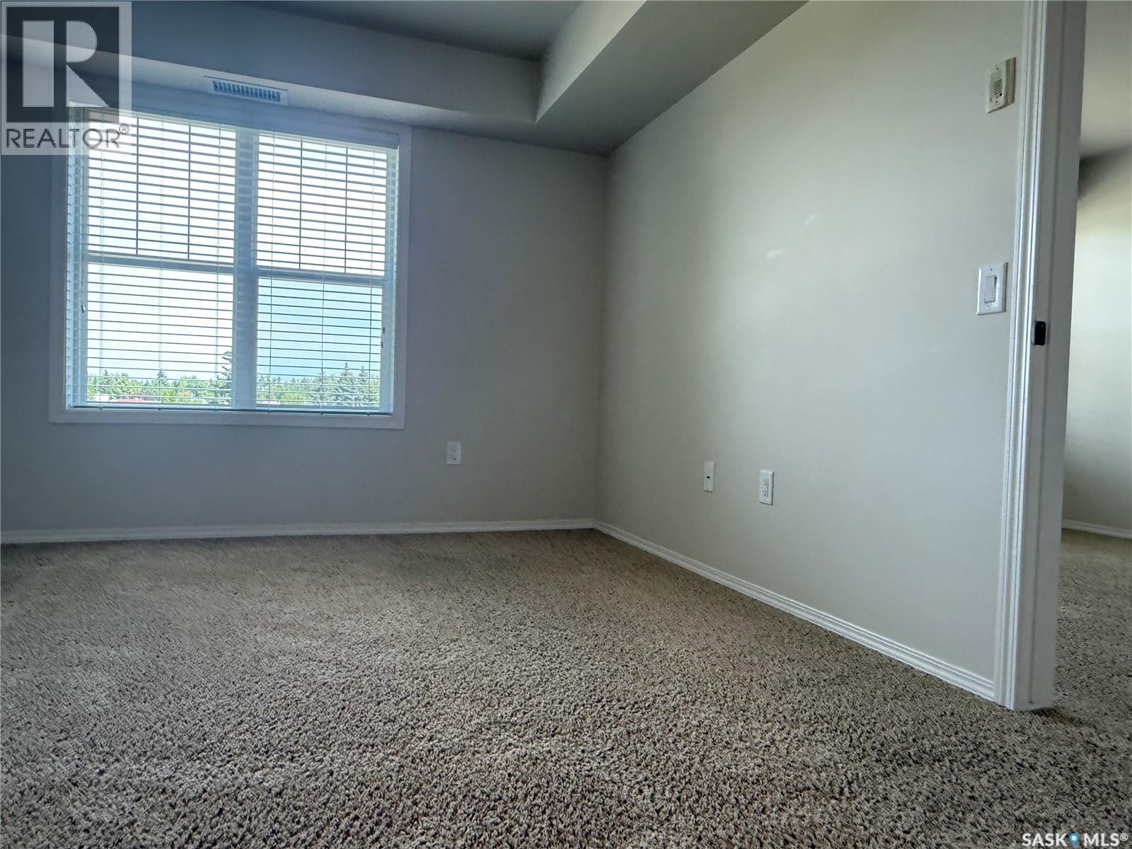#316 680 7th AVENUE E - 12