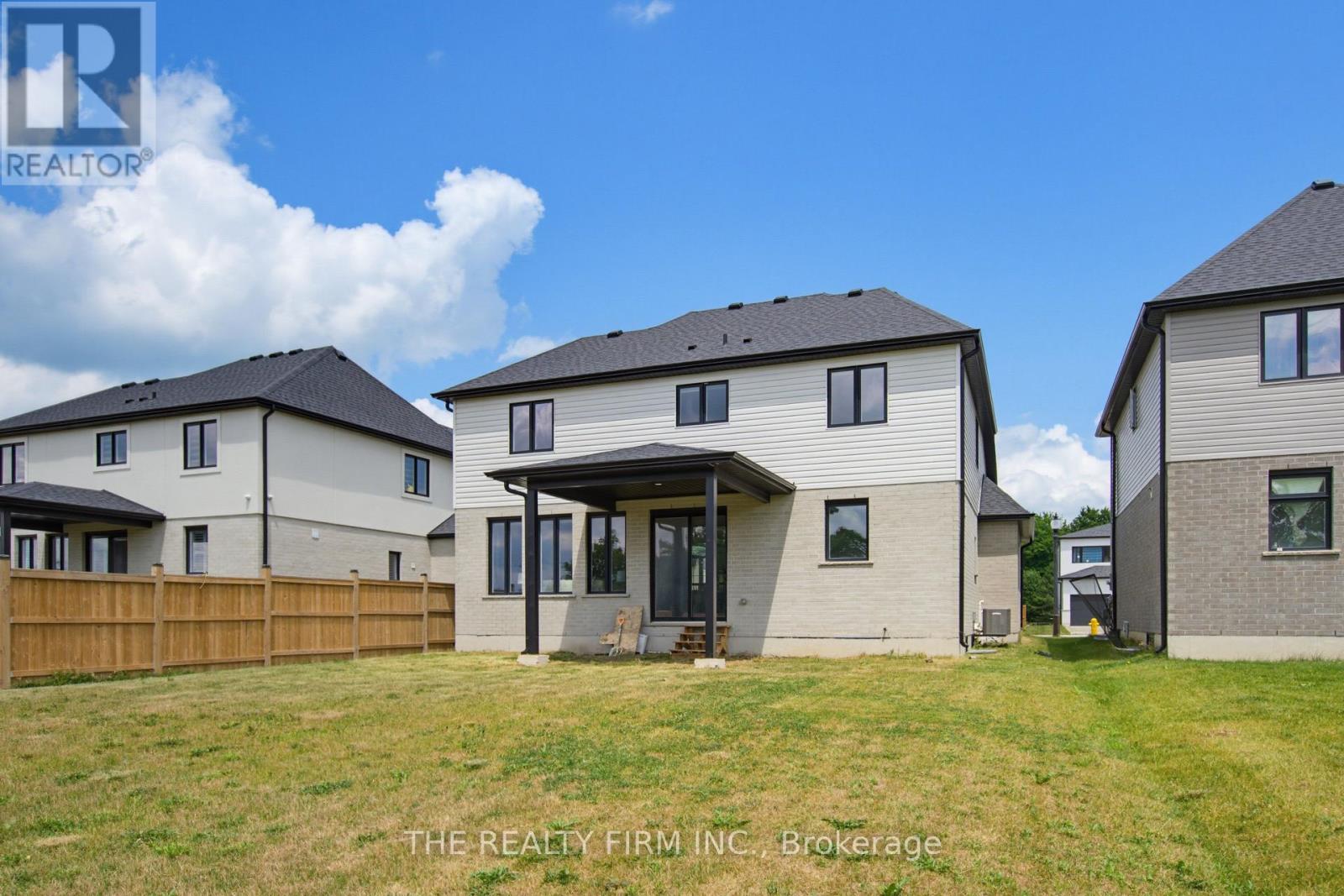 7 ASPEN CIRCLE - 41