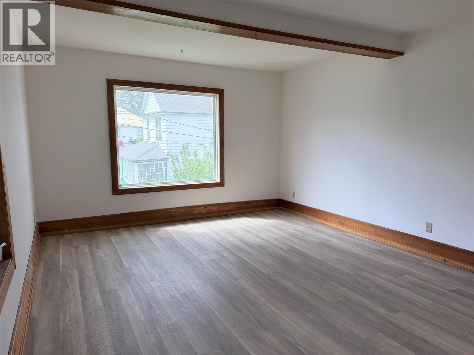 229 9Th Avenue S - 25