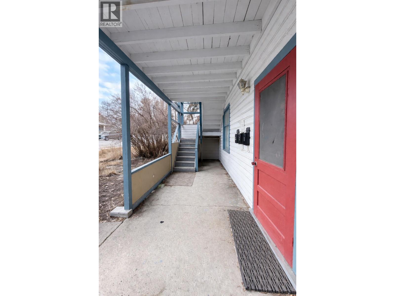 229 9Th Avenue S - Image 12