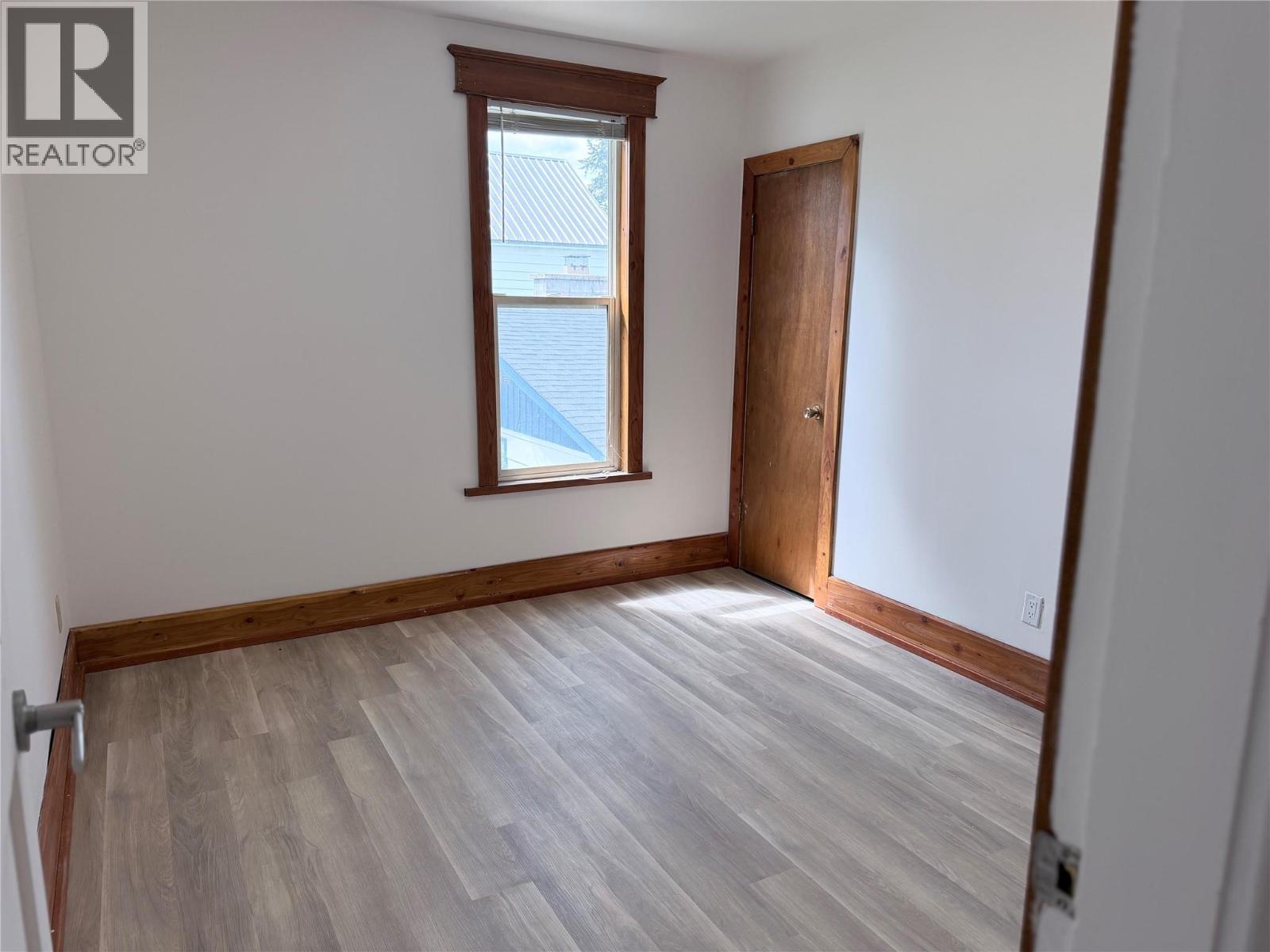 229 9Th Avenue S - 30