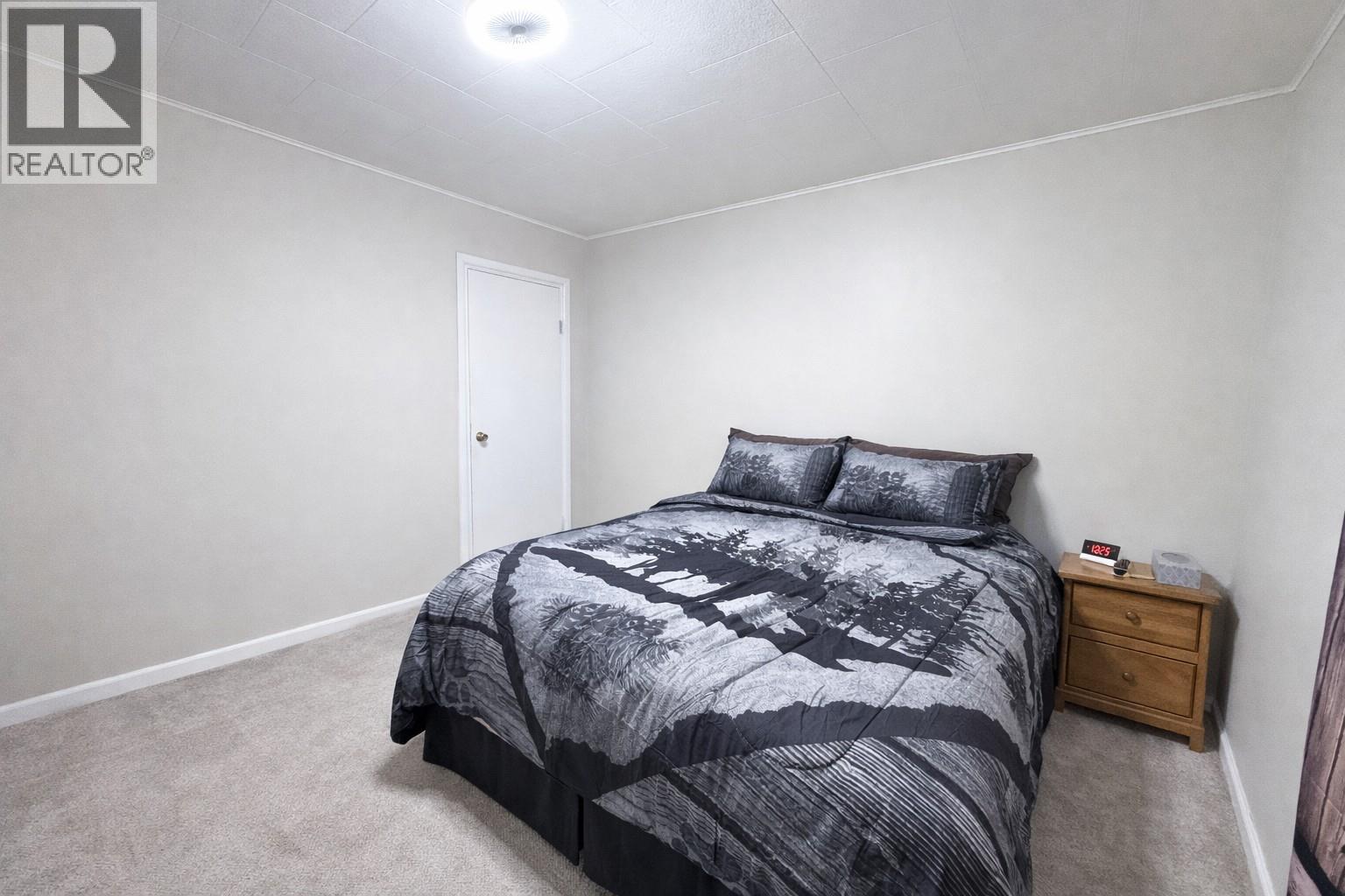 229 9Th Avenue S - 5