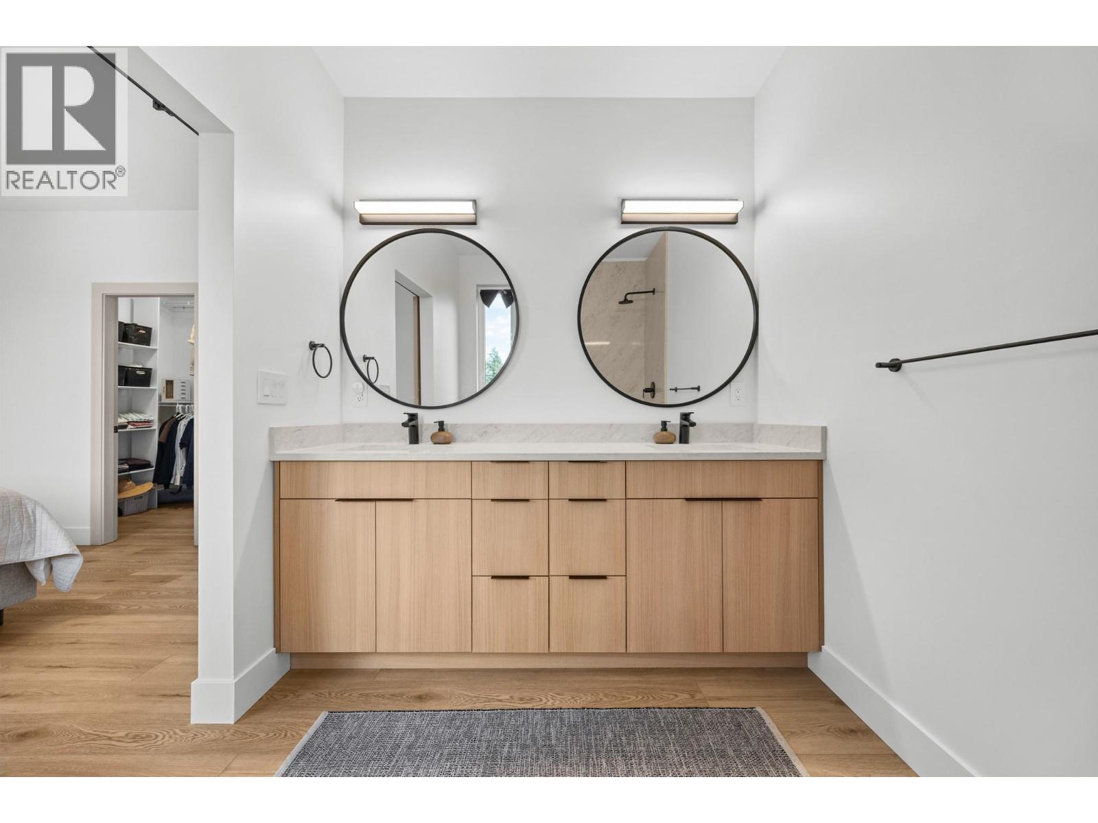 #3 1506 39A Avenue - 20