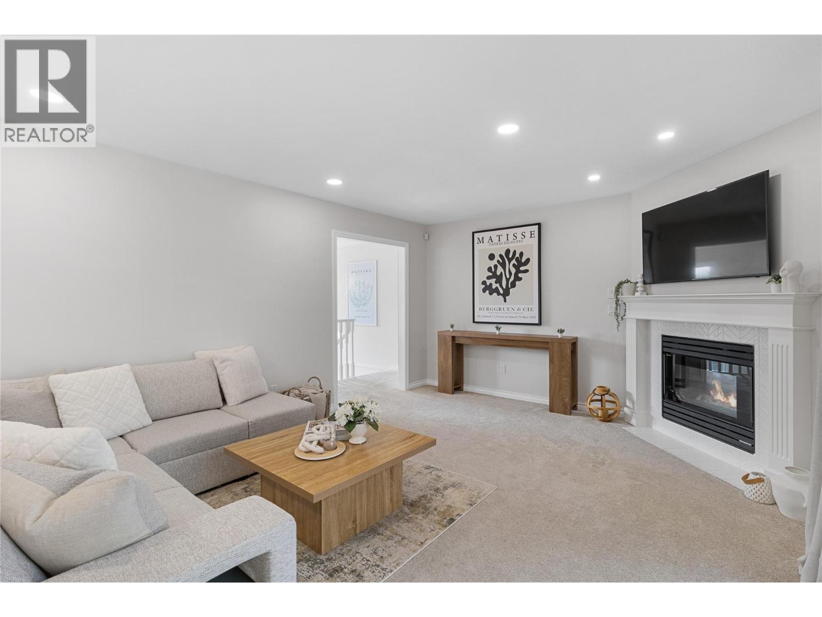 2321 Lillooet Crescent, Kelowna