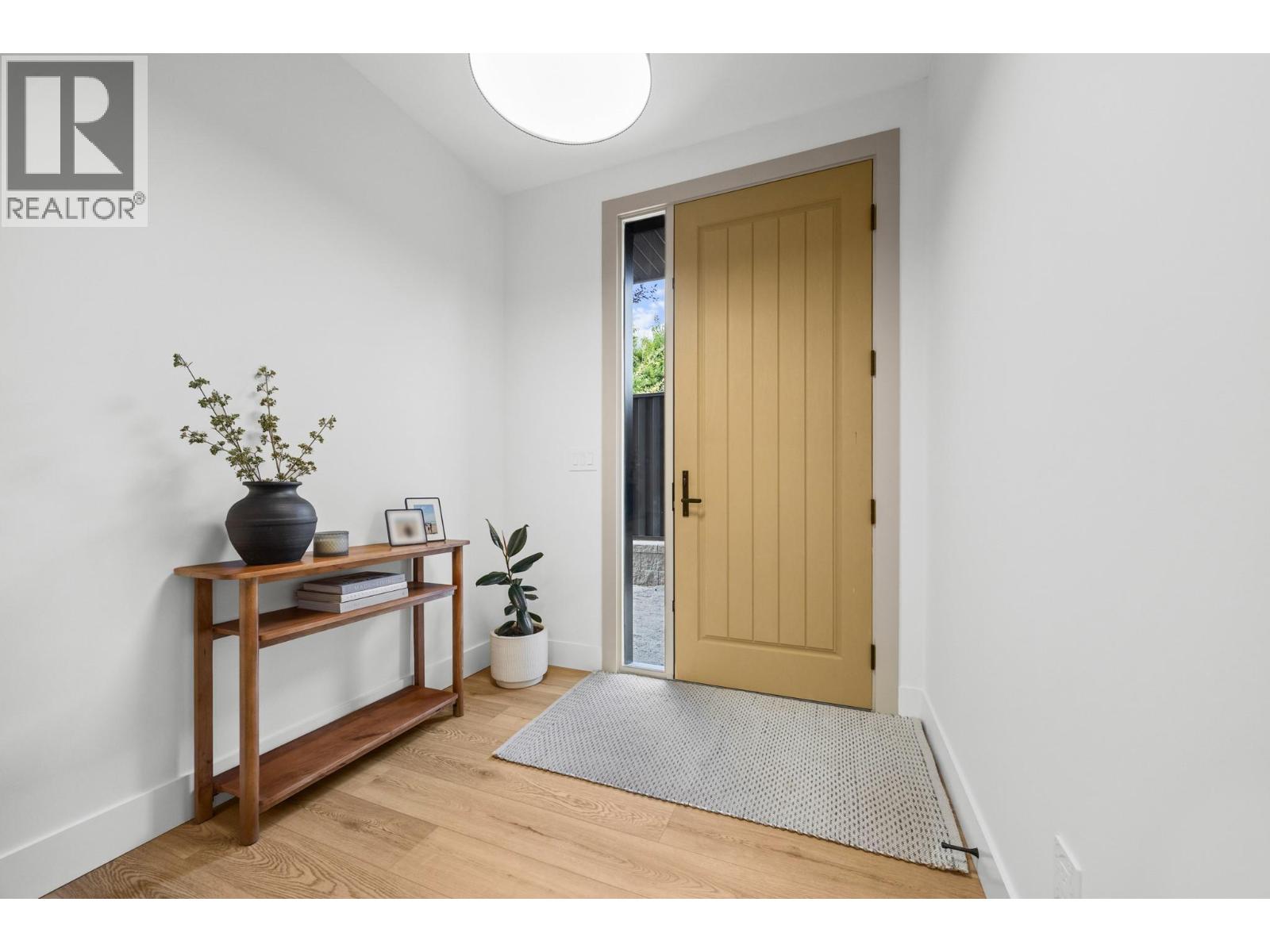 #3 1506 39A Avenue - 8
