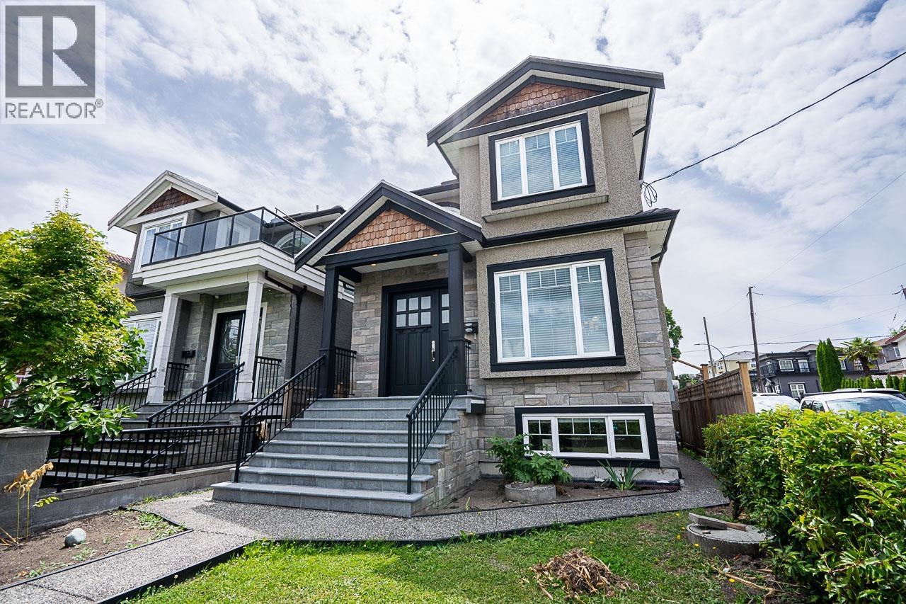8 Bed, 6 Bath House for Sale in Vancouver – 1606 E 29TH AVENUE, Vancouver – MLS# R3146202 - Image 33