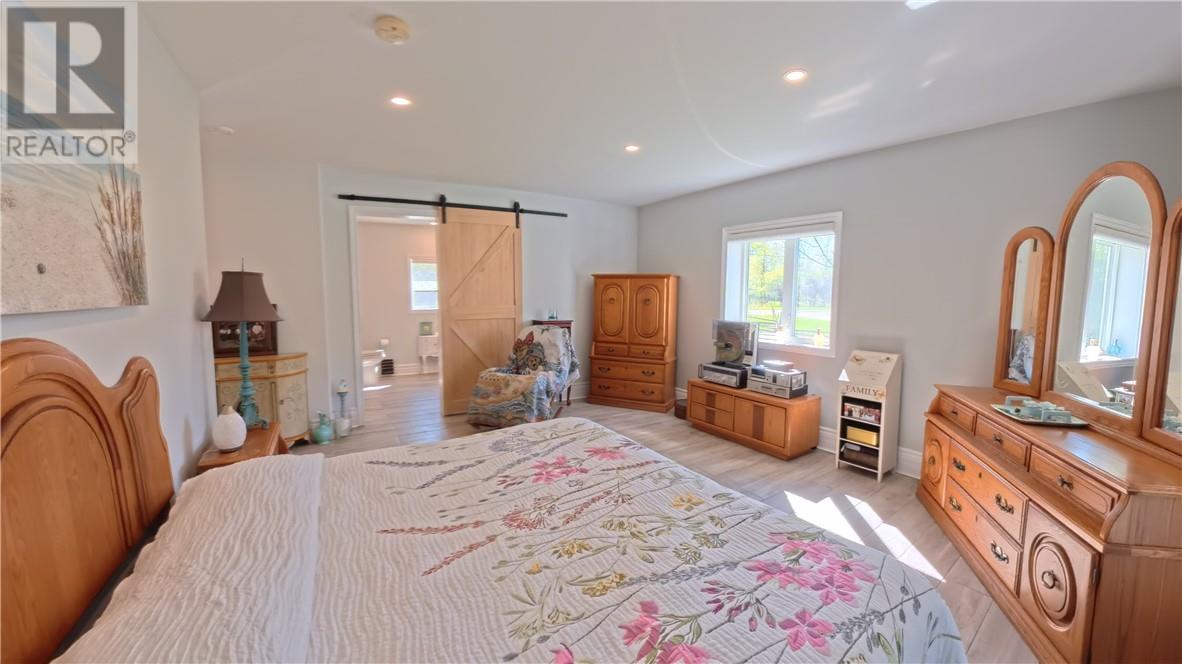 14 Maplewood Trail - 27