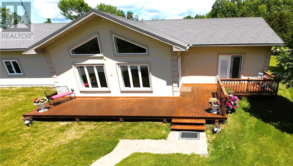 14 Maplewood Trail - 37