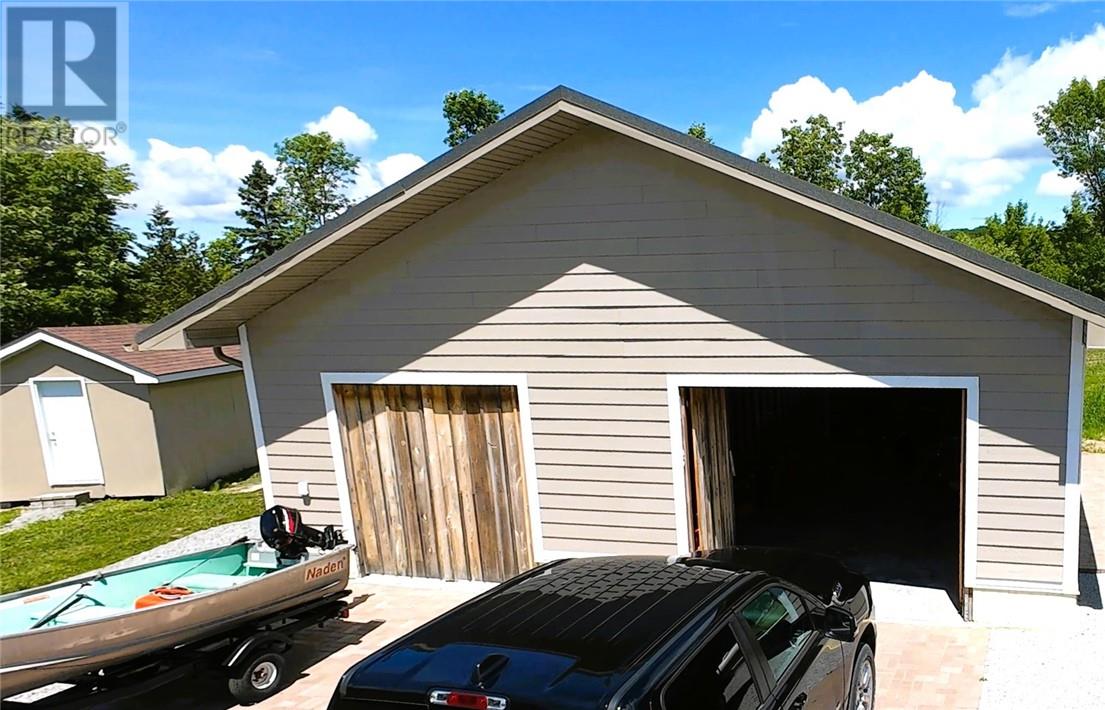 14 Maplewood Trail - 39