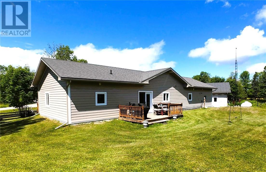 14 Maplewood Trail - 42