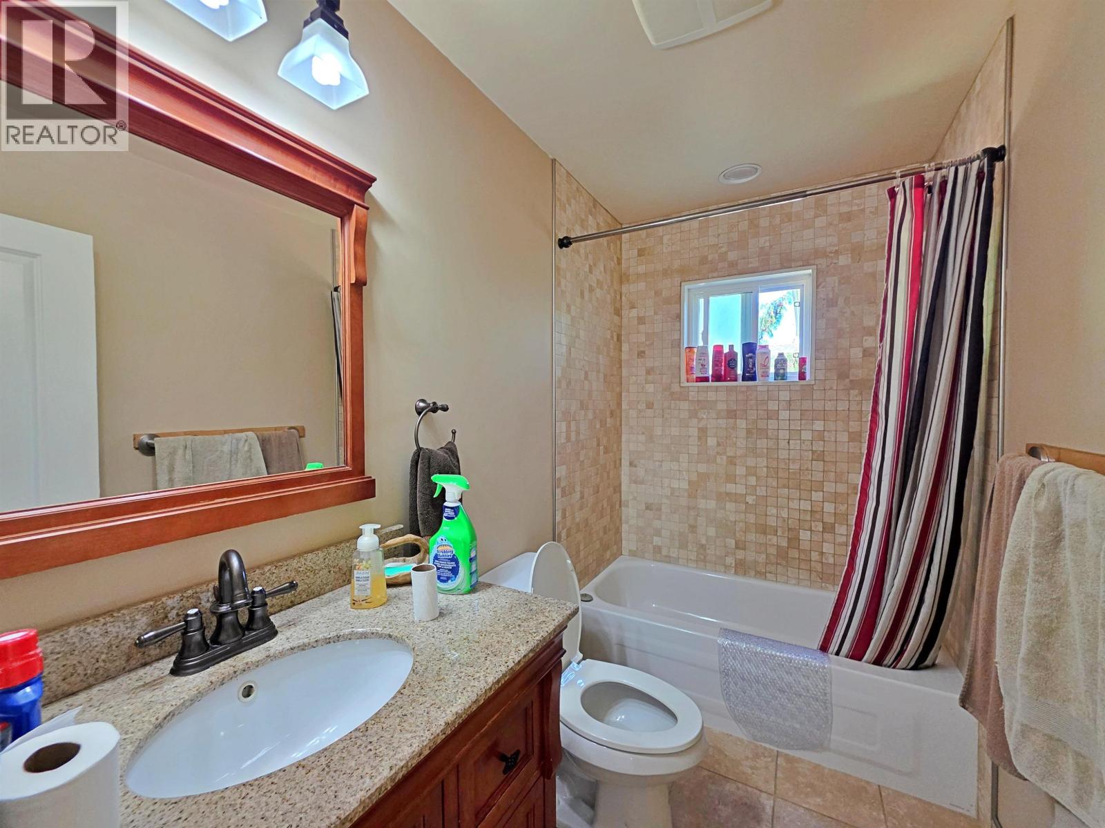 736 REID STREET - 17
