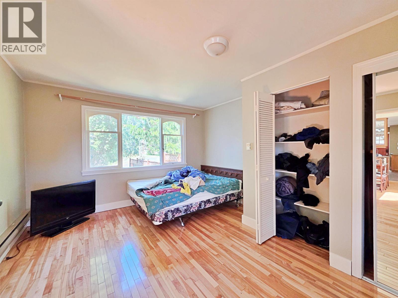 736 REID STREET - 15