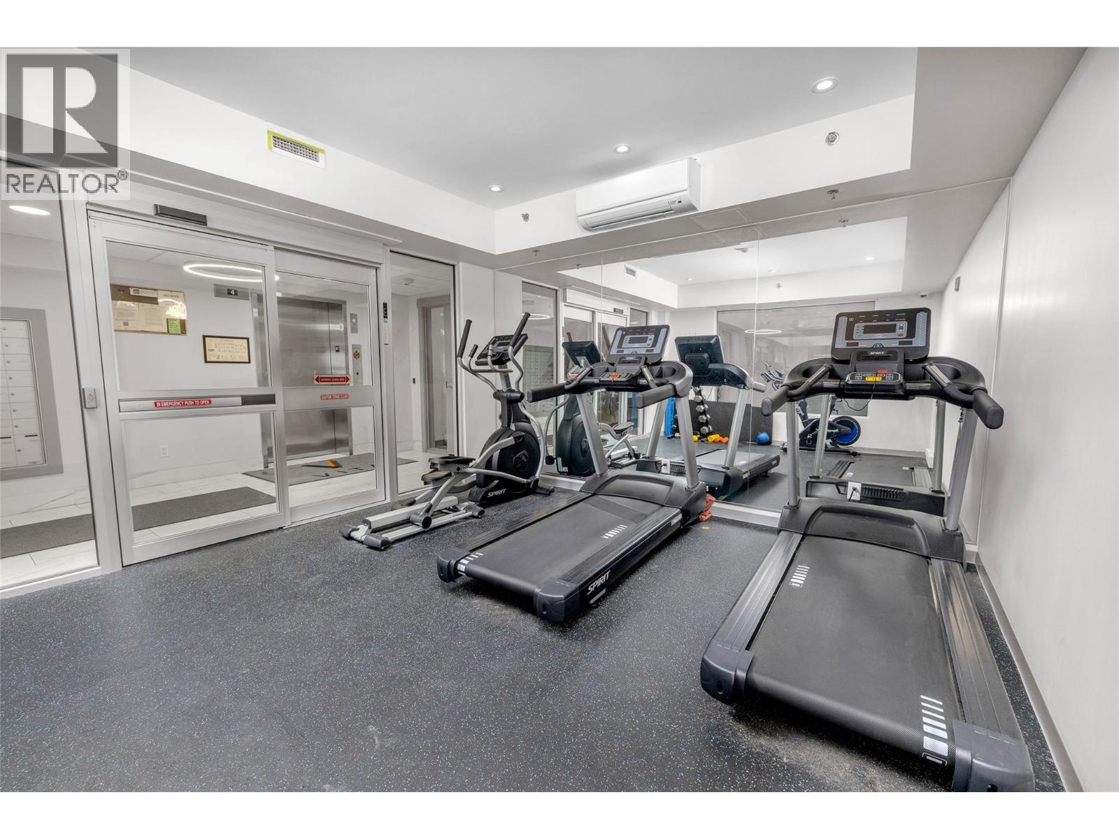 #507 2555 Lakeshore Road - 14