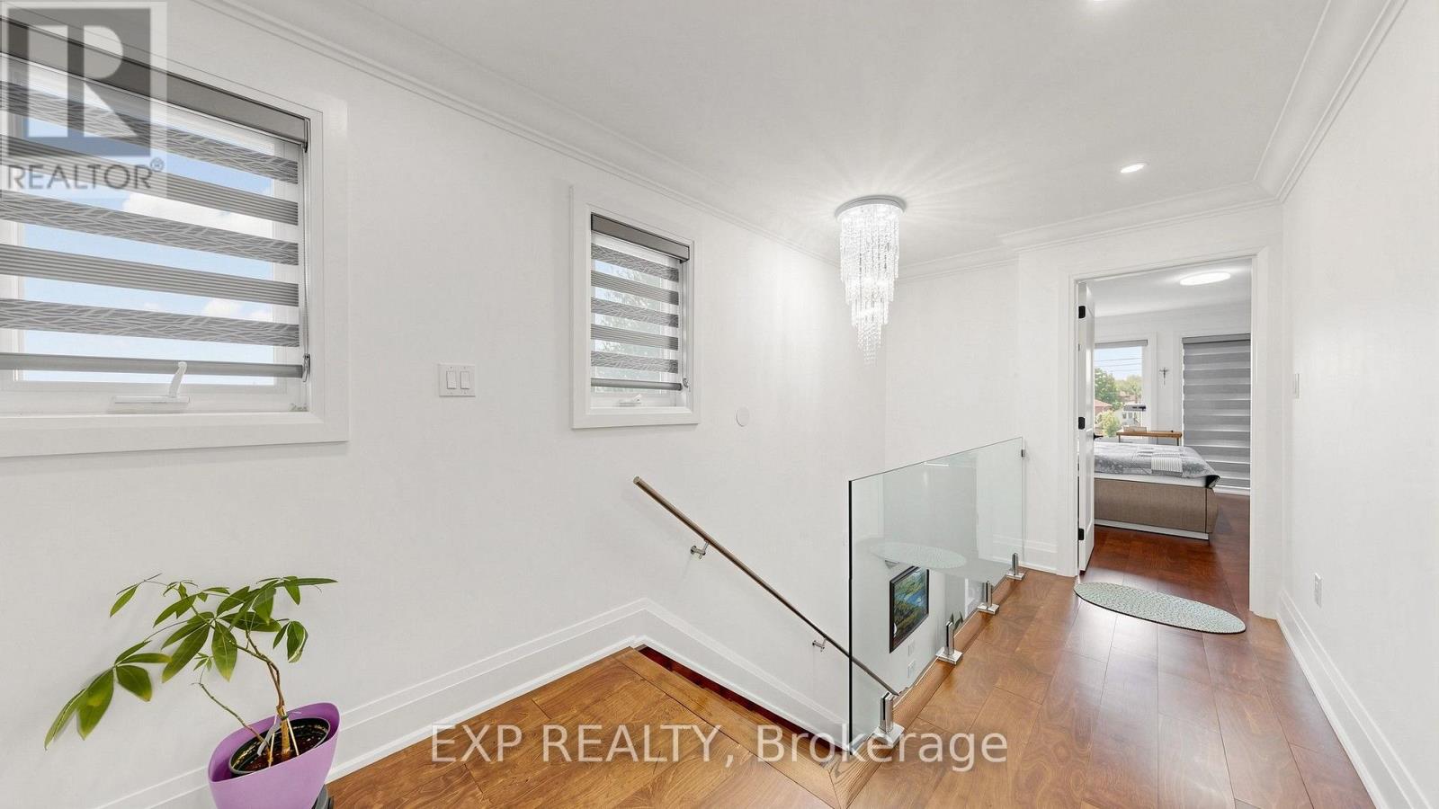 44 TOWER DRIVE - 22