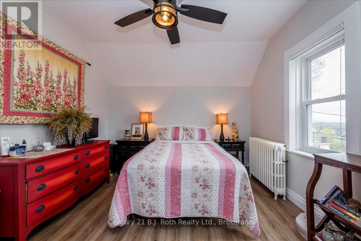 344 SECOND STREET - 23