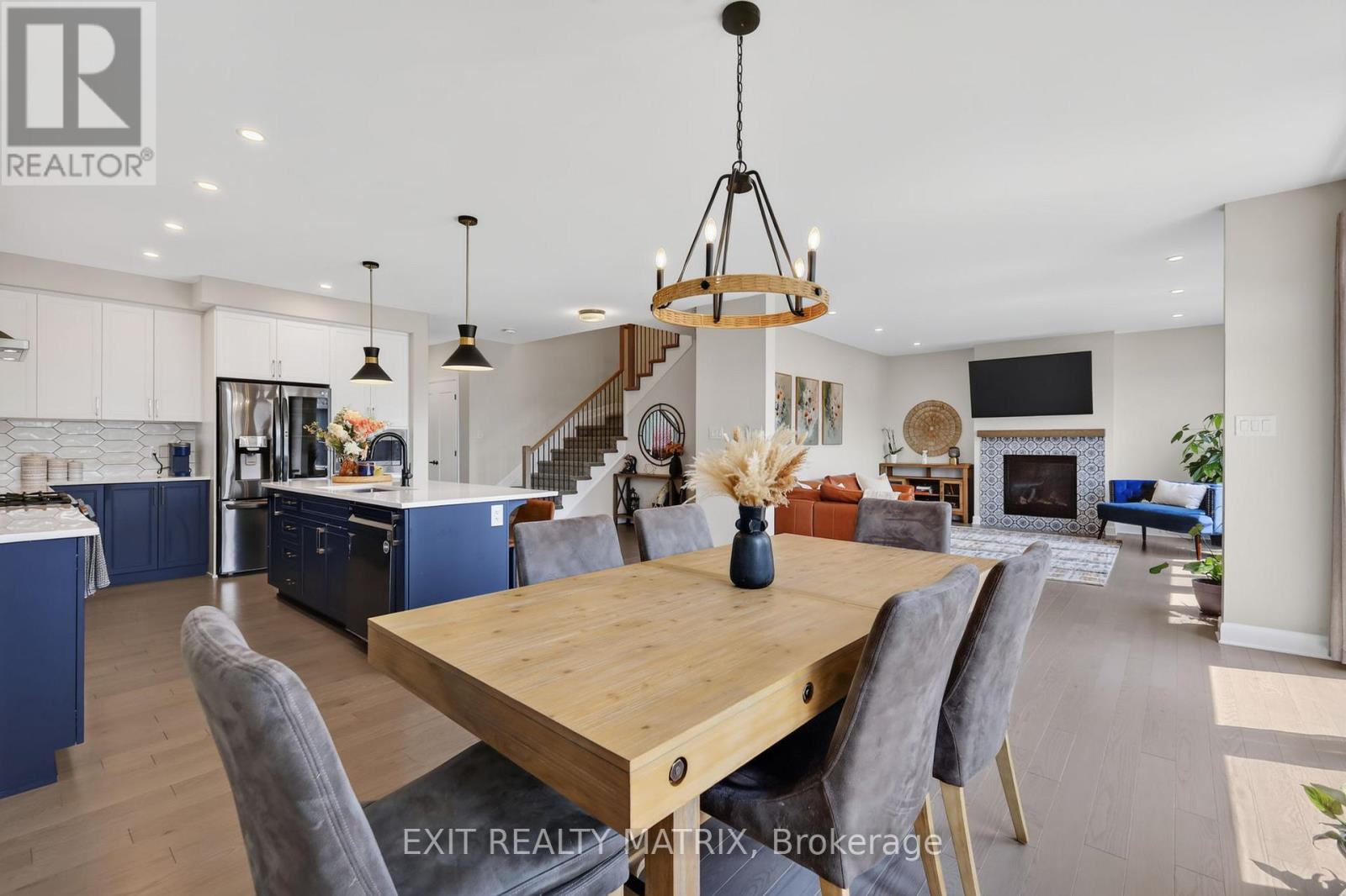 620 PARKVIEW TERRACE, Ottawa. Luxury613. By Peter Sagos - Image 15
