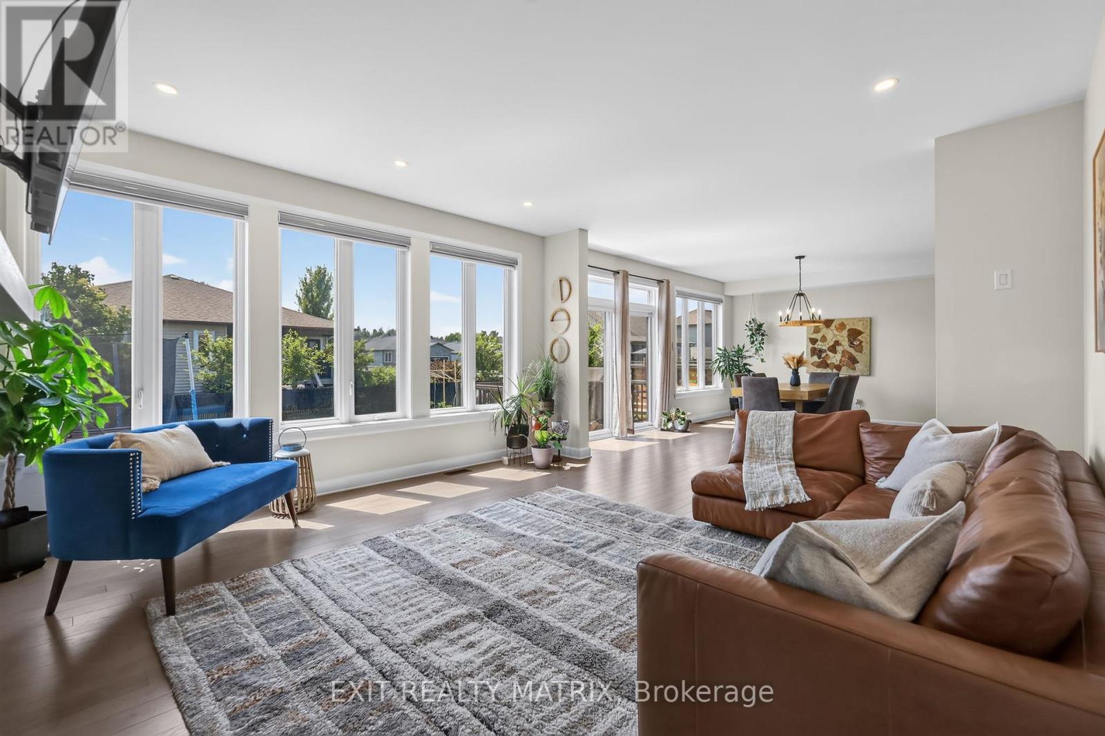 620 PARKVIEW TERRACE, Ottawa. Luxury613. By Peter Sagos - Image 18