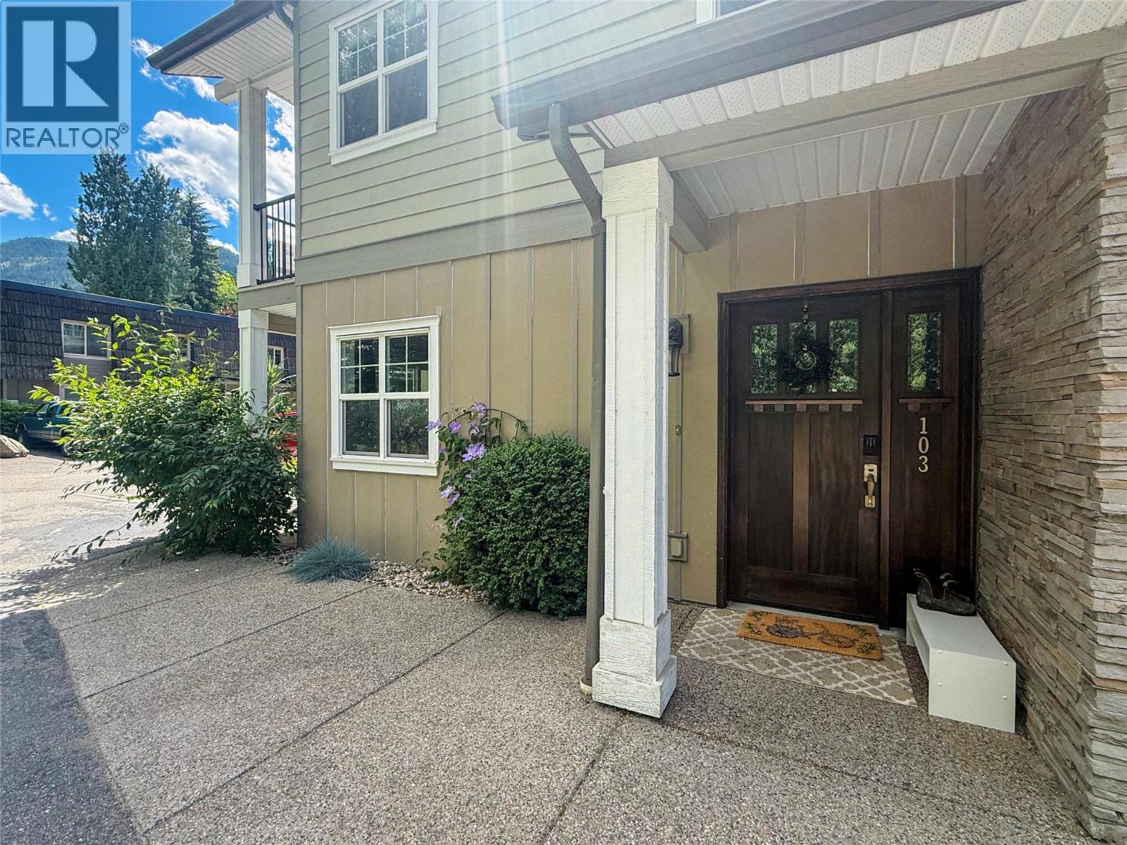 #103 2011 Perrier Road - 6