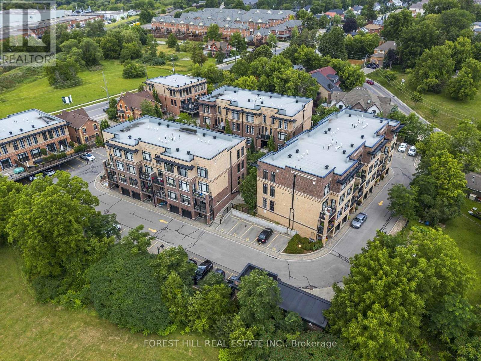 #28 8169 KIPLING AVENUE - 22