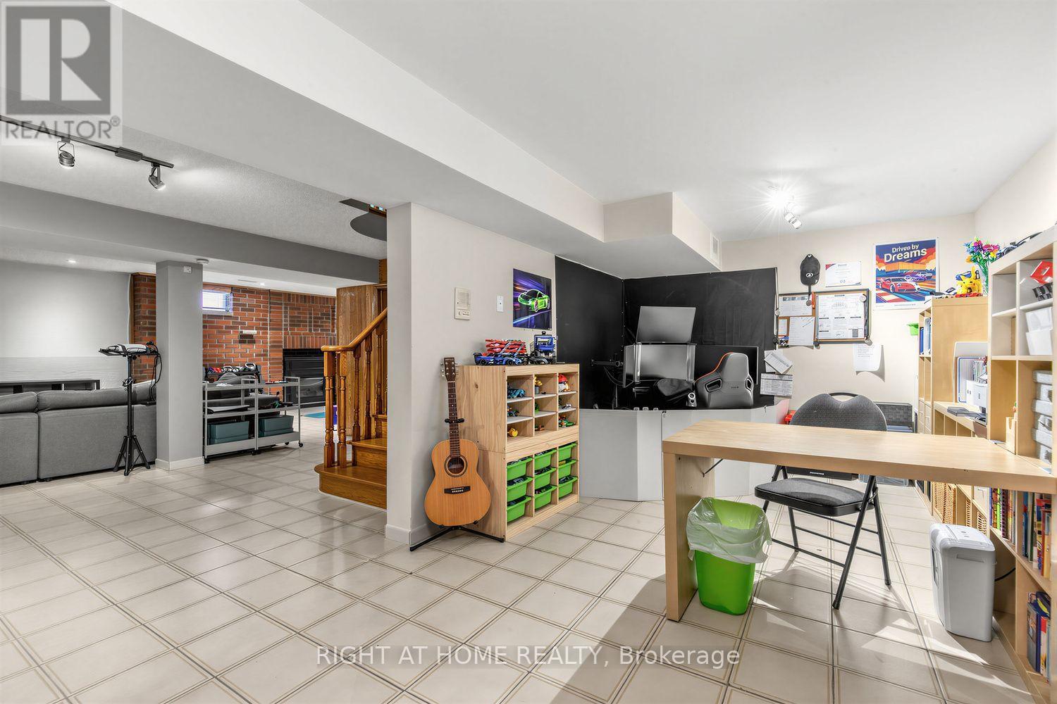 112 BELVIEW AVENUE - 34