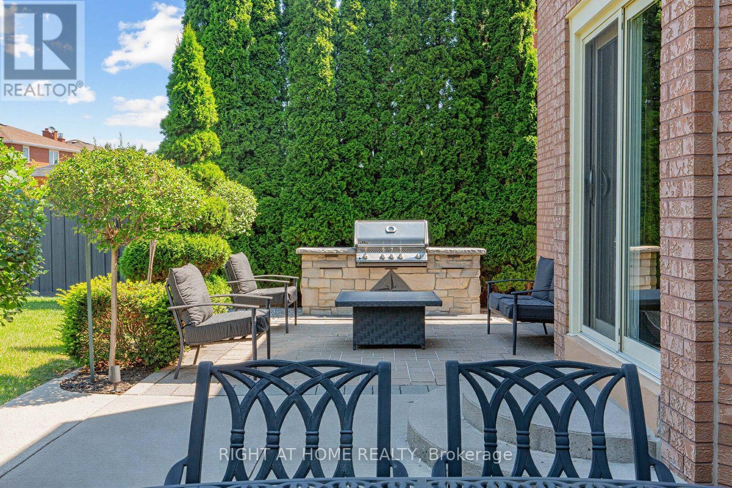 112 BELVIEW AVENUE - 40